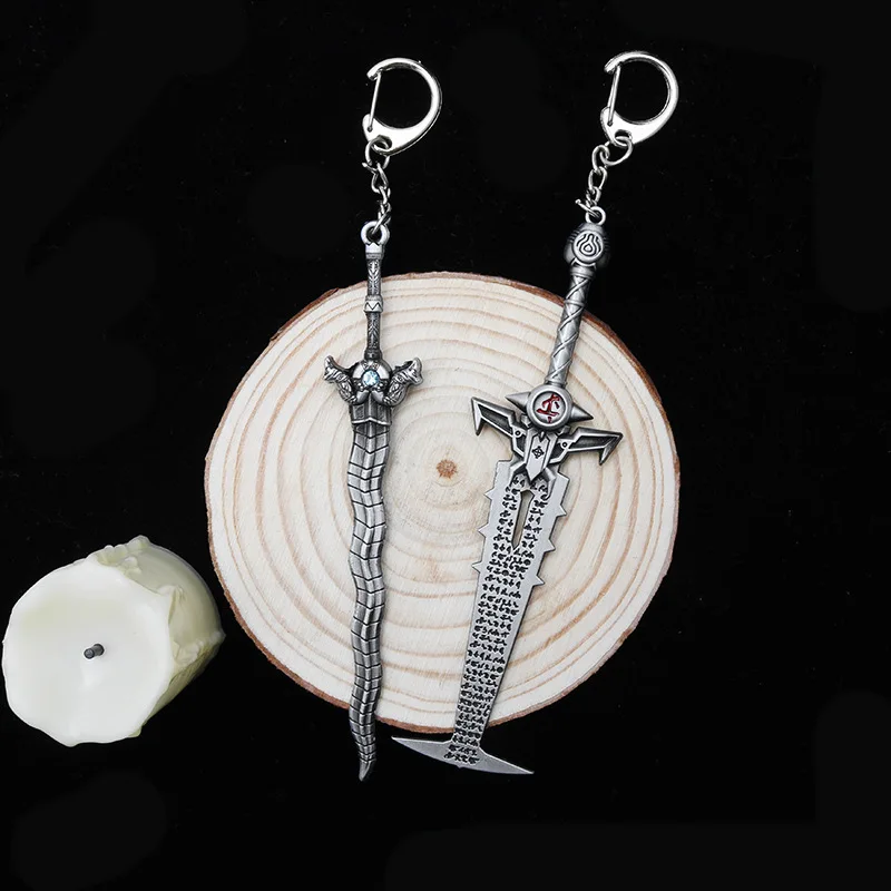 Game Doom Eternal Crucible Blade Keychain Slayer Sword Weapon Model Pendant Key Chain for Men Cool Keyring Jewelry Props