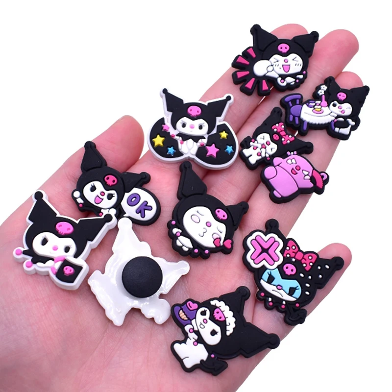 MINISO-Cute Cartoon Shoe Charms for Kids, Sanrio Kuromi, Shoes Acessórios, Sandálias Decorações, Pins, Boys and Girls Favor Gift, New Arrival