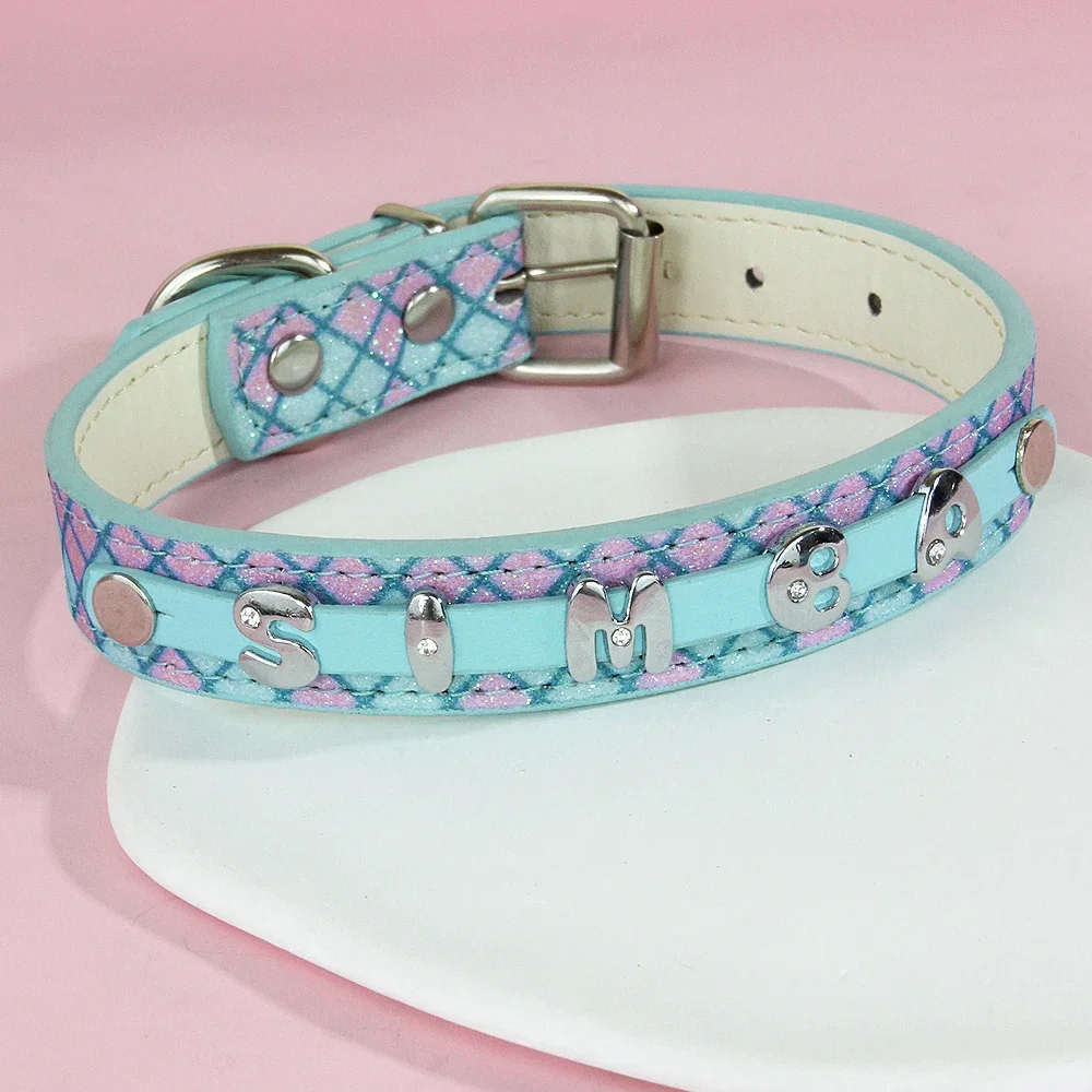 Bling Rhinestone Puppy Dog Collars Spersonalizowane małe psy Chihuahua Collar Niestandardowy naszyjnik z kotem Darmowe imię Charms Akcesoria dla zwierząt