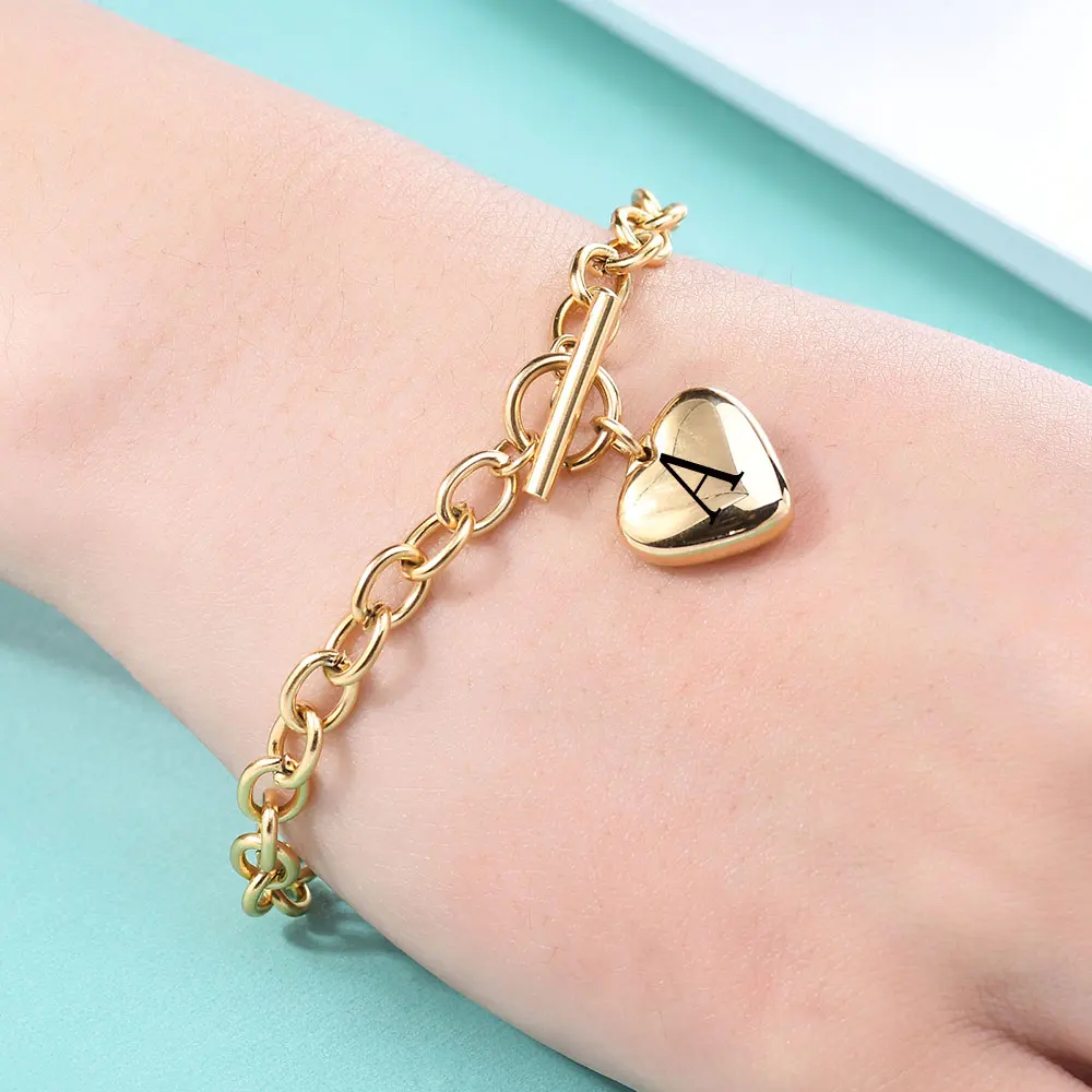 

Engrave Letter Charm Bracelets A To Z Alphabet Heart Pendant OT Buckle Gold Color Bangle Fashion Simple Women Teen Girls Jewelry