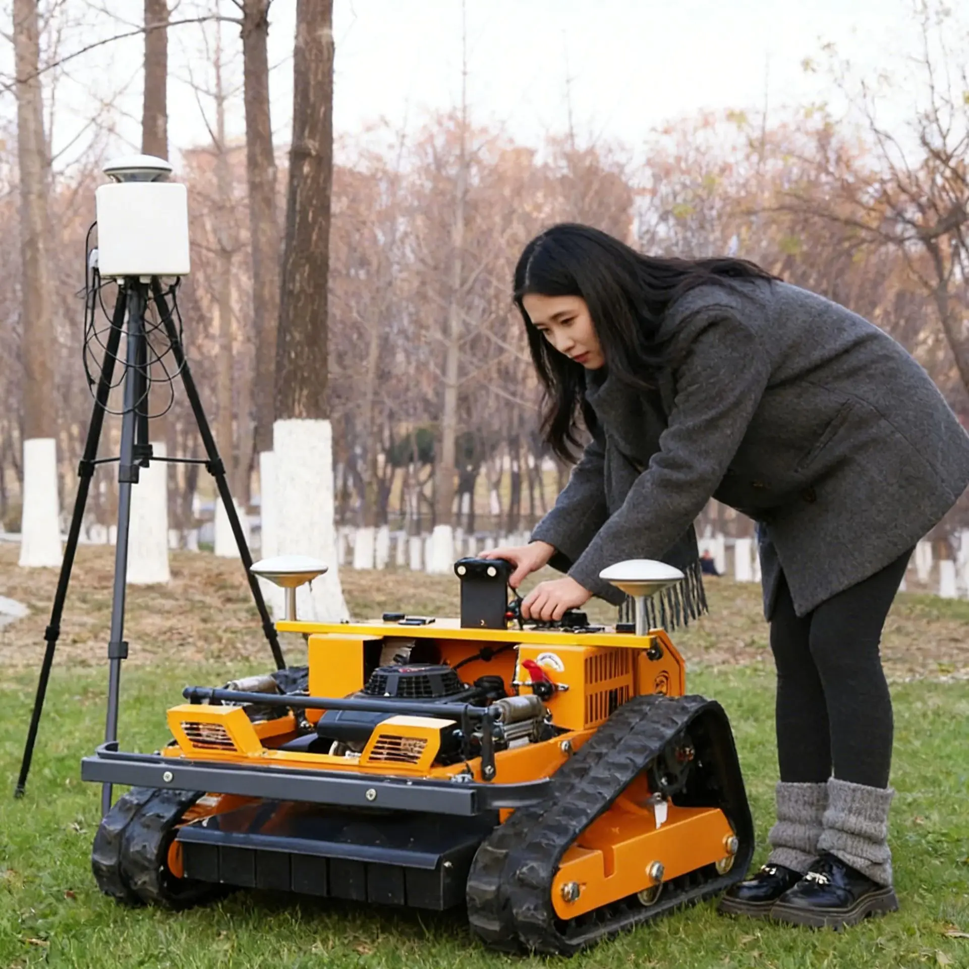 

Новое интеллектуальное оборудование для газонокосилок с функцией предотвращения препятствий, промышленная радарная навигация, косилка с вращающимися ножами.