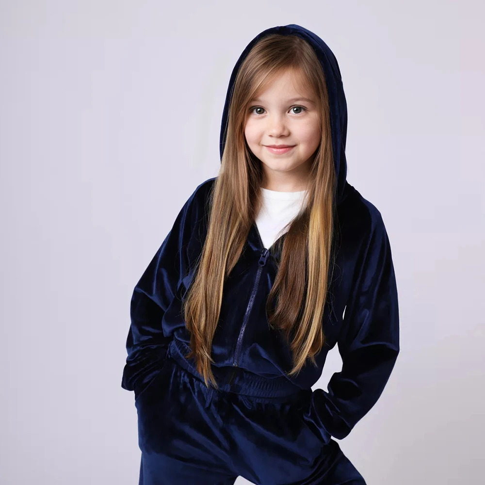 2 قطعة 2025 موضة الأطفال الفتيات المخملية Sweatsuit طفل سستة يصل هوديي الستر معطف فستان أطفال مع سروال داخلي الشتاء الاطفال رياضية وتتسابق #4