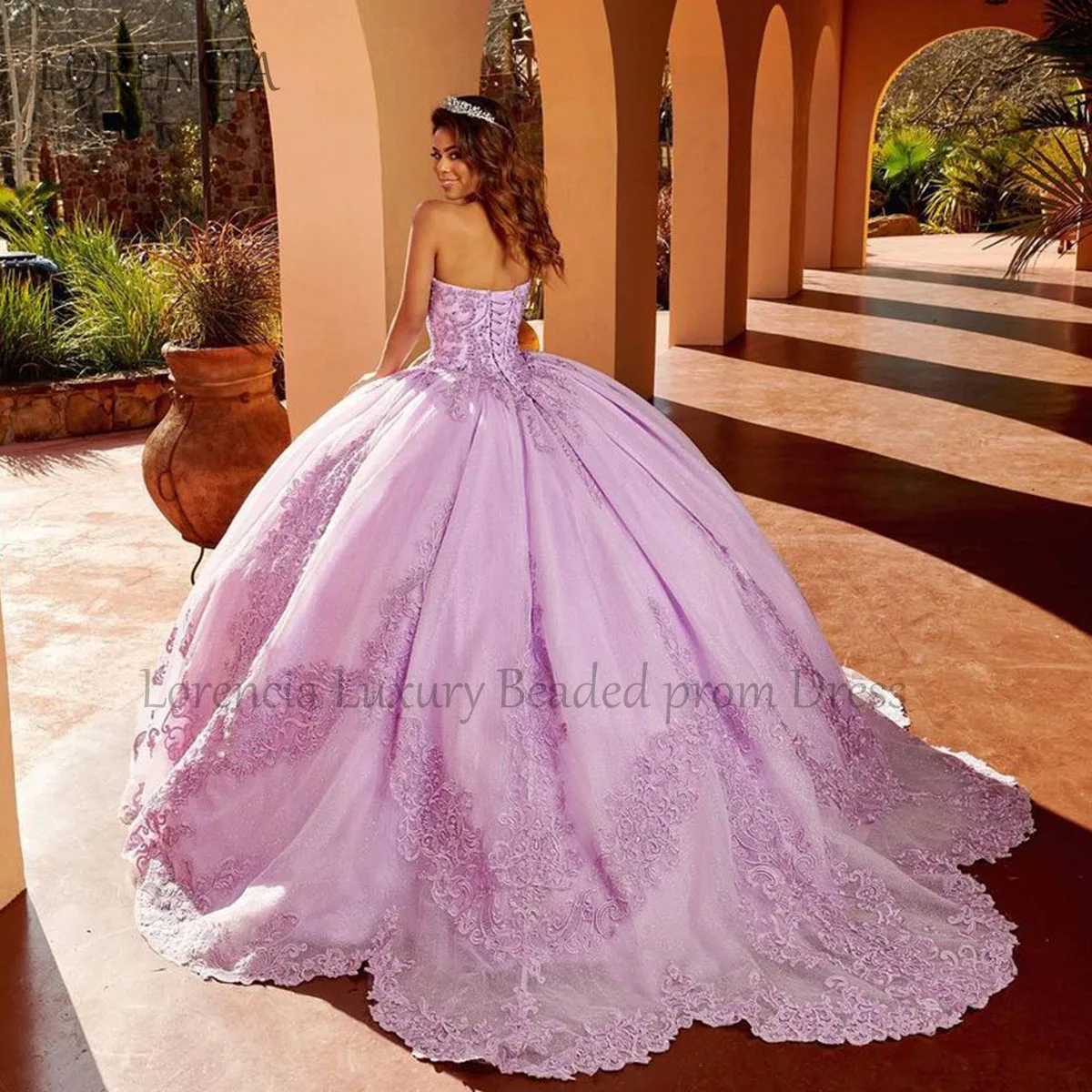 Vestido roxo Quholder com apliques brilhantes Beading, flores requintadas, vestido de baile Sweet 16, vestido formal sem mangas, XV e Anos, 2024