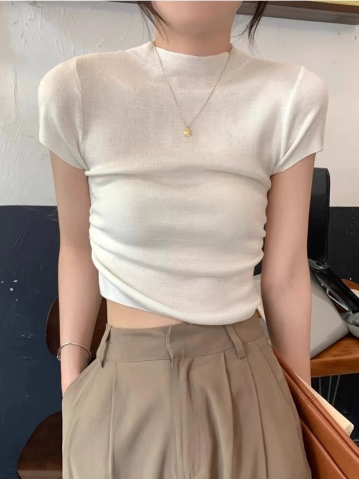 White Knitted Short Sleeve T-Shirt Women's Summer Slim Fit Gathered Waist High Neck Inner Wear Top Korean Style Commute Fashion