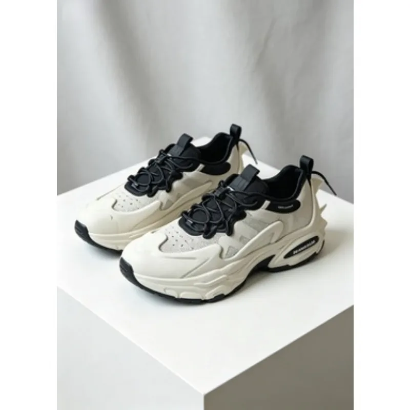 

Men’s fashion mesh casual shoes—versatile athletic style with a soft sole that adds height, suitable for outdoor sports sock sho