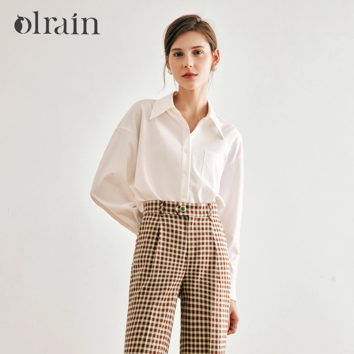 

OLrain Formal Style Women Shirt Autumn 2025 Solid Loose Fit Lapel Collar Single Breasted Simple Basic Blouses Ladies O22QC65616