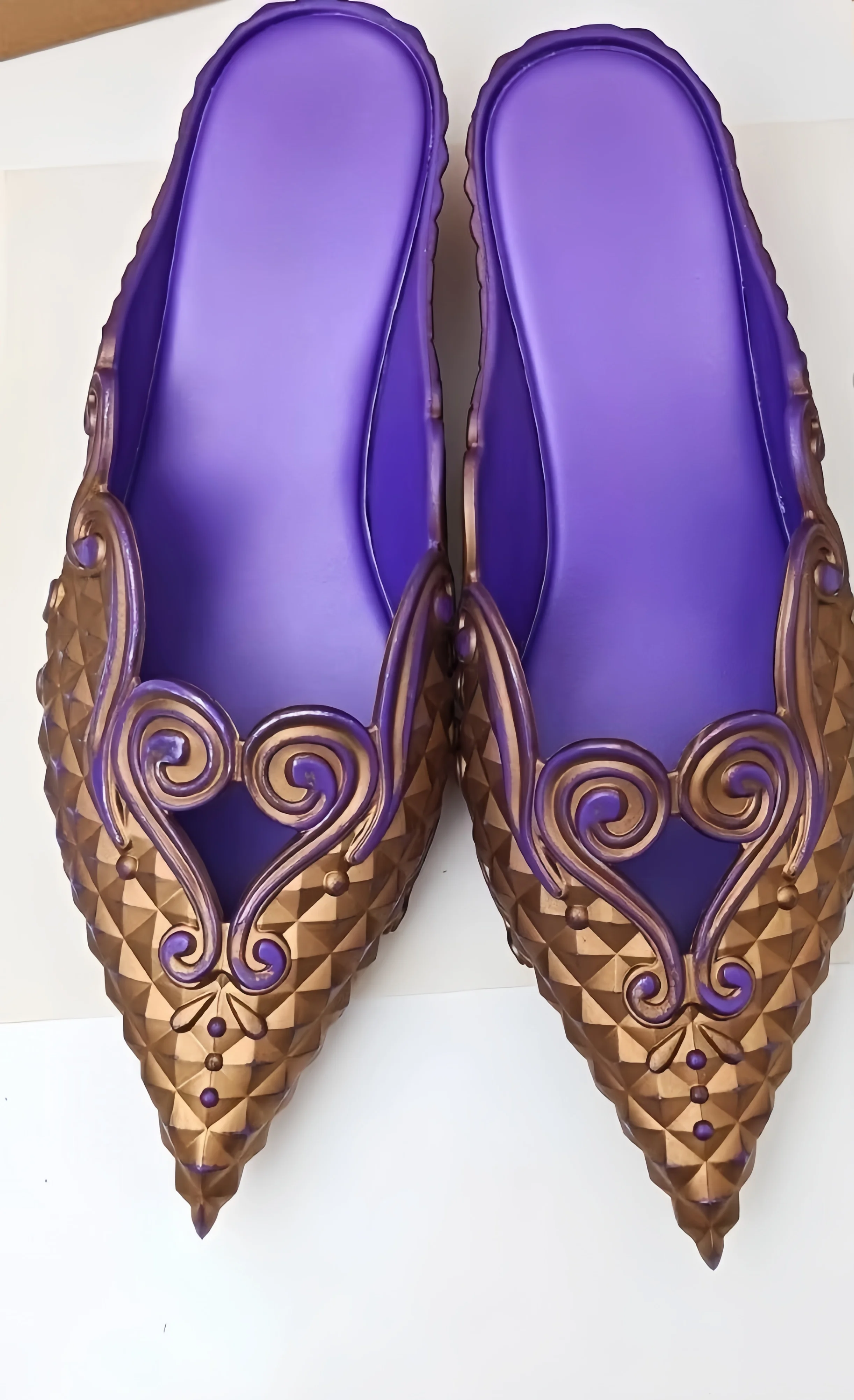 レディースシューズ、ポインテッドトゥ、ローヒール、スリッパ、 - Court Heel Pointed のレビューと価格
