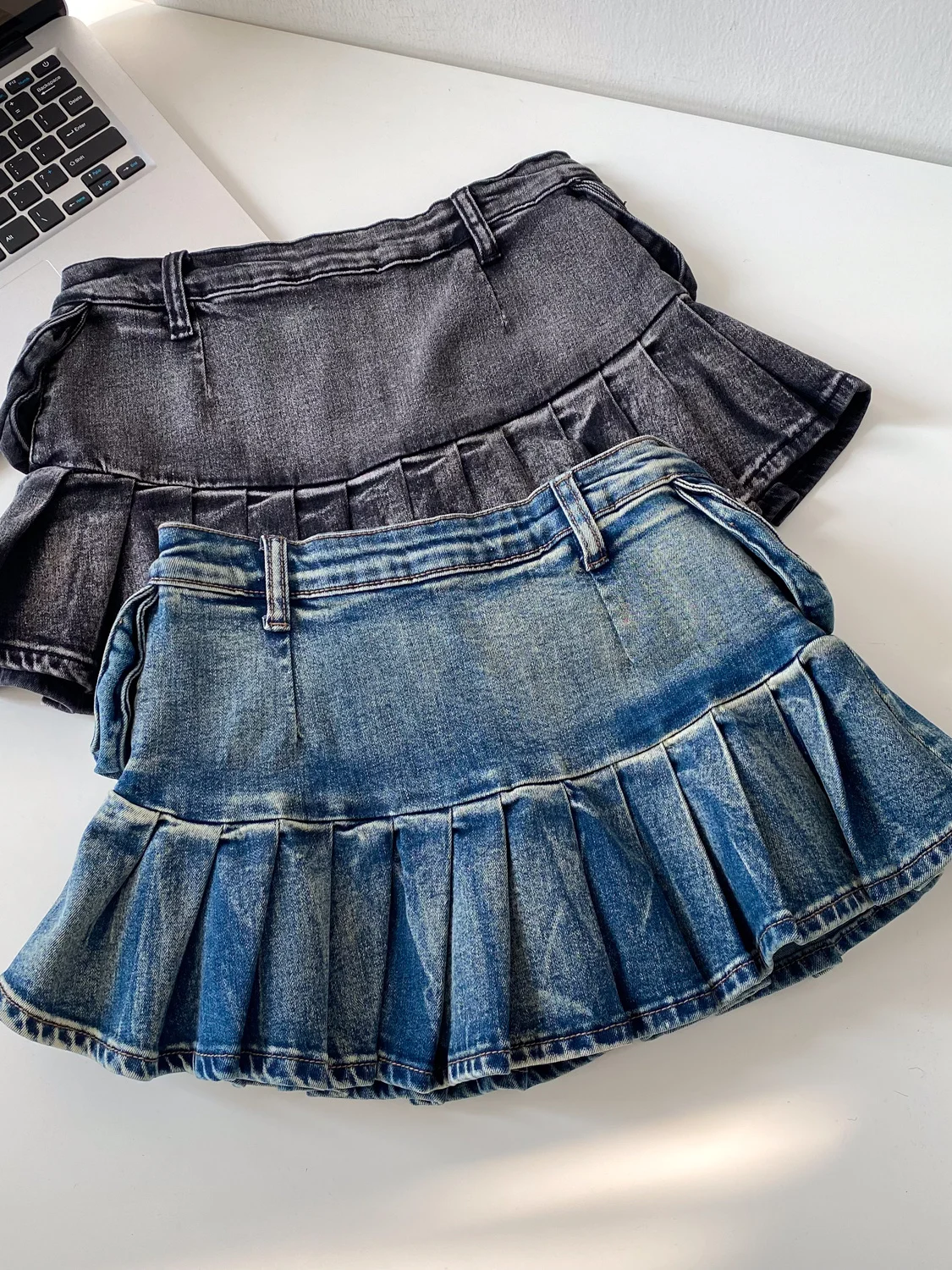 Retro High Waist Short Denim Skirt Women's Autumn Fashion Bell Sleeve Belted  Skirt Spicy Girl Commute Half Skirt