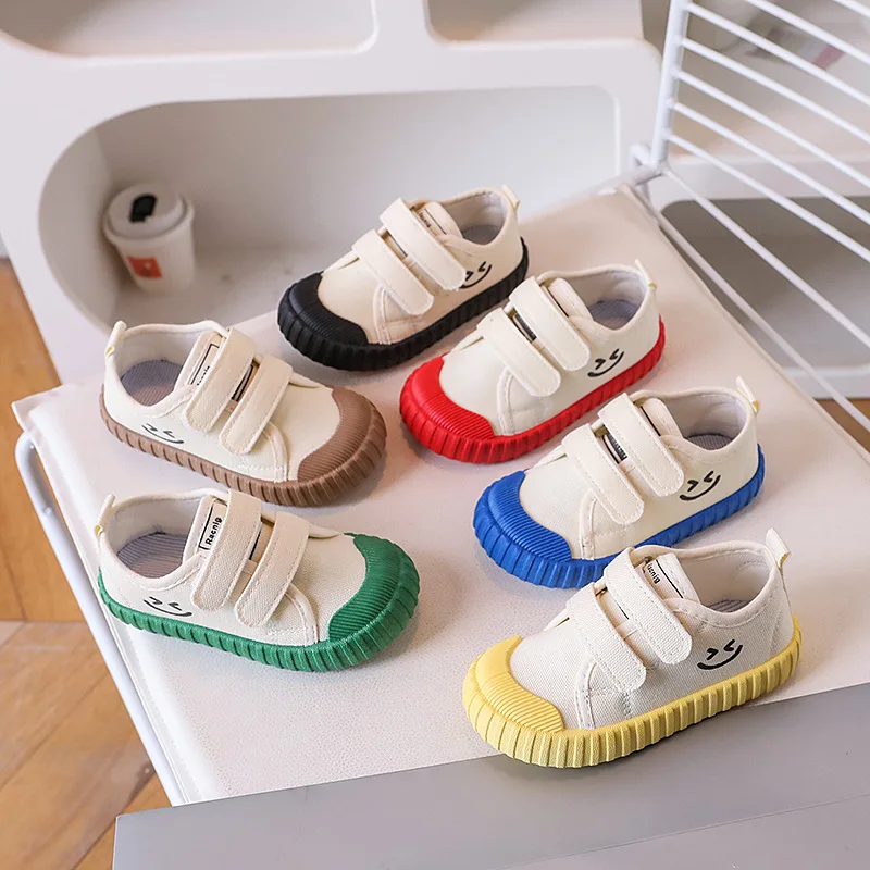 

Children's Canvas Shoes, Soft Soled Non Slip Casual Shoes, Lightweight and Versatile Smiling Sports Shoes for Boys and Girls