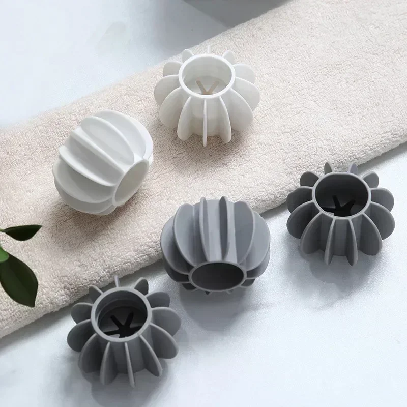 

Magic Silicone Laundry Balls - Reusable Washing Machine Pet Hair Remover, Cat Hair Catcher & Clothes Cleaning Tool