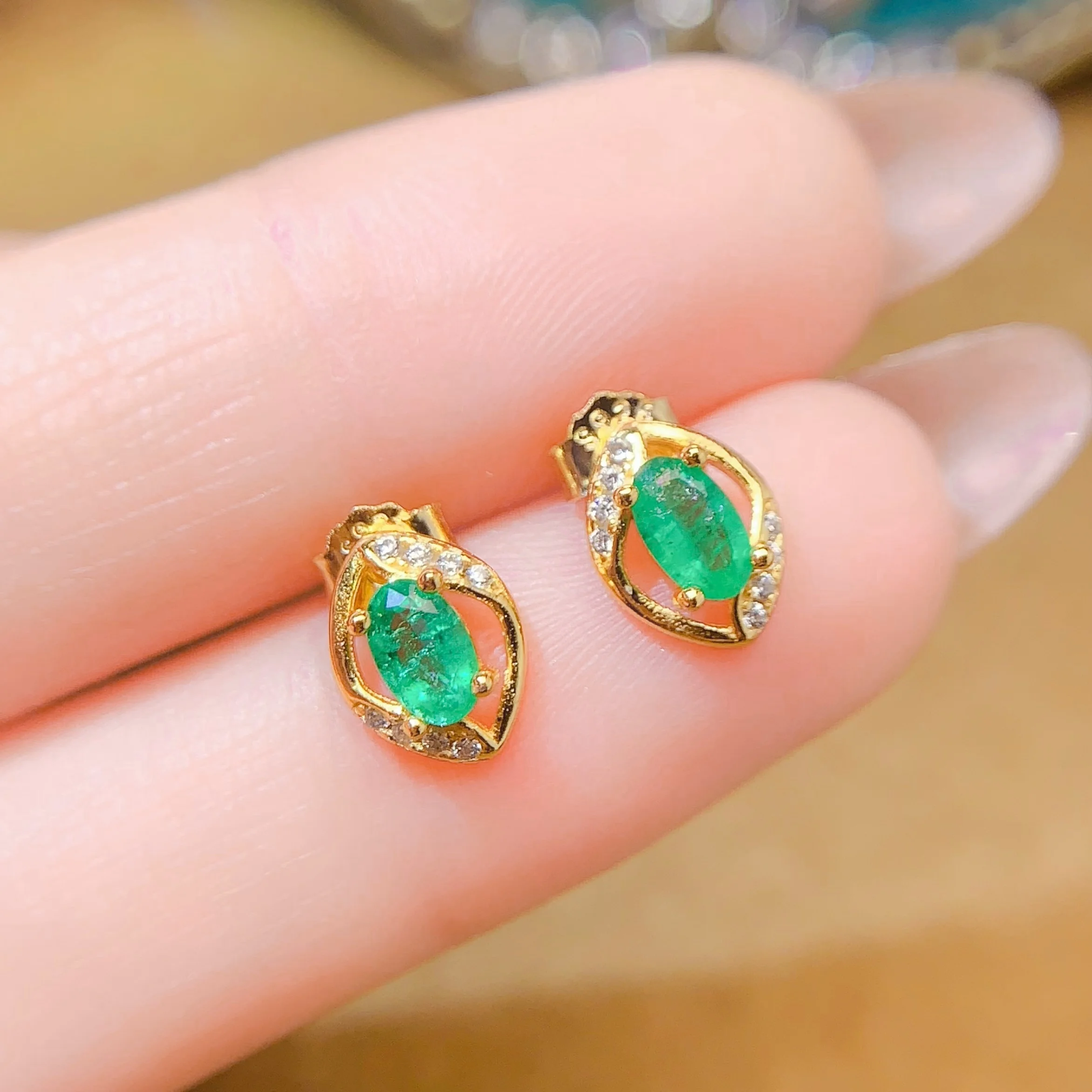 

3*5mm Natural Emerald Earrings S925 Sterling Silver Certificate Fine Fashion Design Weddings Charm Jewelry for Women