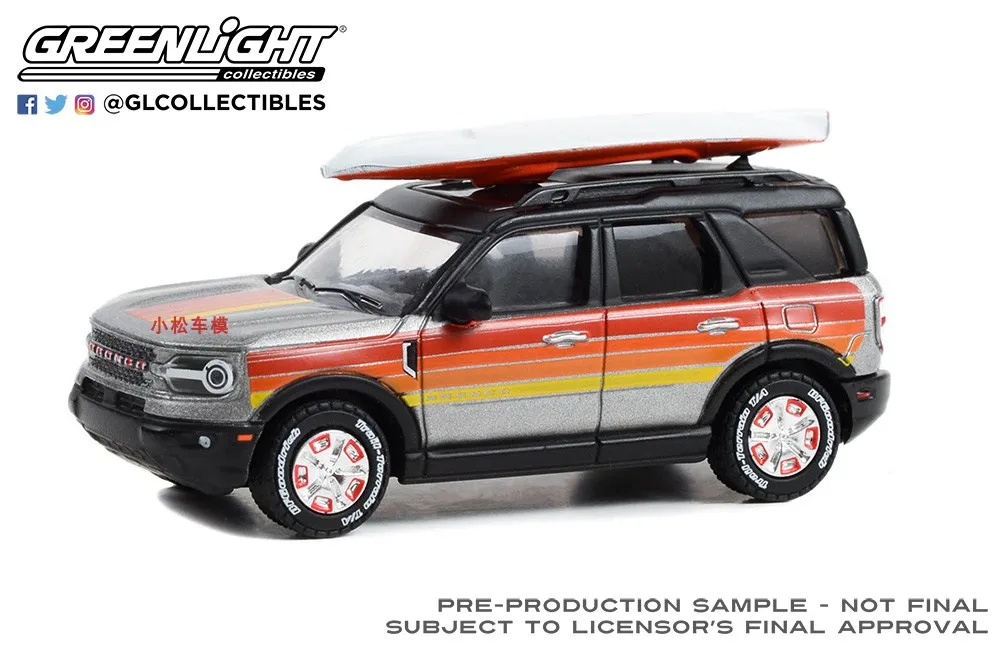 1:64 2022 Ford Bronco Sport High Simulation Alloy Car Model Collectible Toy Gift Souvenir Display Ornament