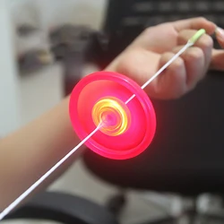 Volante Spinning Toy Spinner para crianças, puxar a linha de brinquedos piscando, LED Light Up, roda de brilho, corda luminosa, presentes, 5-1pcs