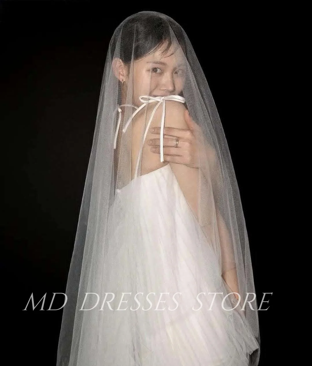 MD 2025 Simlpe Straight White Wedding Party Dresses Tiered Pleat Spaghetti Strap Korea Photo shoot Bride Gowns Customized