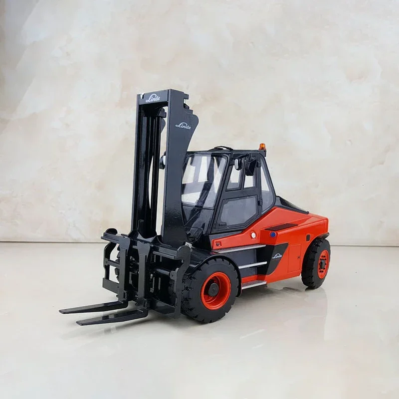 DieCast 1:25 Scale Linde Heavy Duty Forklift Stacker Construction Machinery Alloy Transporter Model Fan Gift Hobby Collection