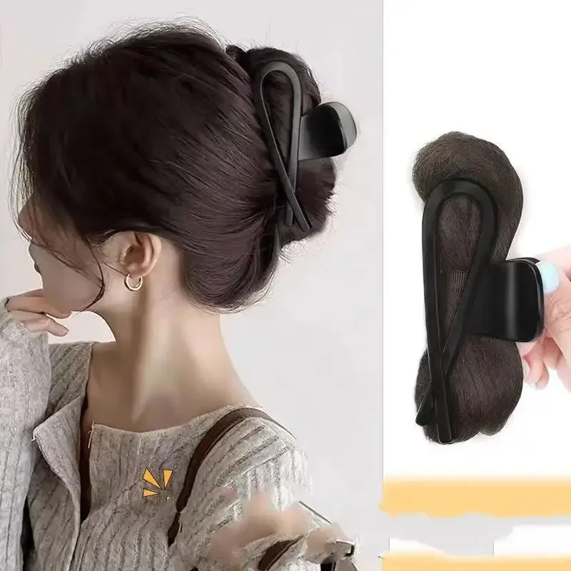 Parrucca sintetica femminile Testa di polpette Capelli di simulazione Fiore Chiusura Clip Volano invisibile Estensione dei capelli Delicato Versatile