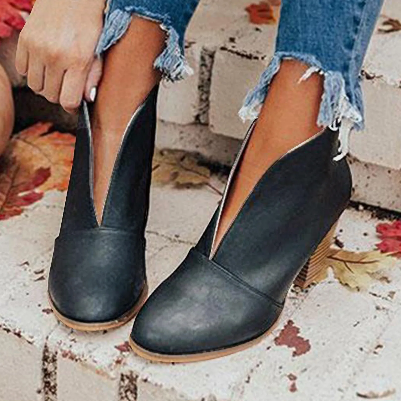 Women Ankle Boots Autumn Winter Solid Round Toe Women Shoes Casual Comfortable Thick High Heels Booties Fashion Hollow Out Boots