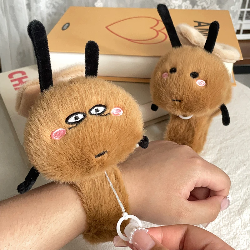 Cartoon Stretchable Wing Cockroach Clap Circle Toys Slap Snap Wrap Wristband Bracelet Fluffty Stuffed Plush Doll Hand Ring Gift