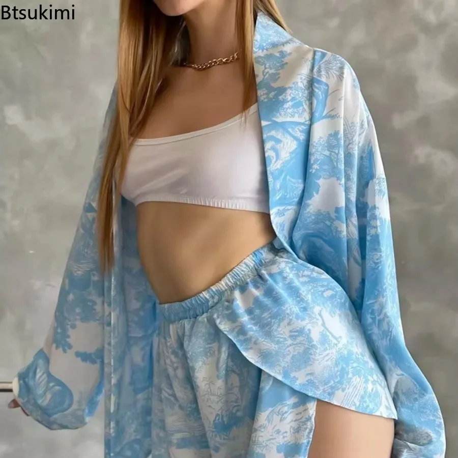 2025 Women's Spring Fashion Comfortable Soft Print Pajamas Two-piece Set Long Sleeve Cardigan Lace-up Top + Shorts Pajamas Set