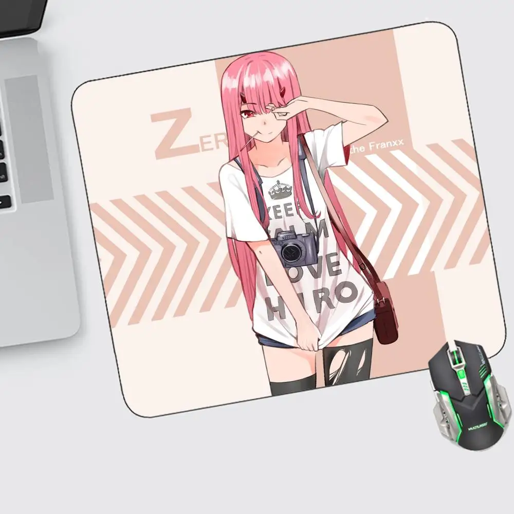 

Darling In The FranXX Mouse Pad Small Gaming Accessories Keyboard Computer Offices Desk Mat Pc Gamer Non-slip Rubber Mousepad