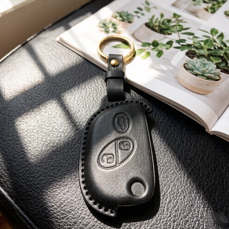 Handmade for Maserati Quattroporte Ghibli Levante GranTurismo GranCabrio Flip Folding Car Key Cover Case Fob 3 Button Keyring