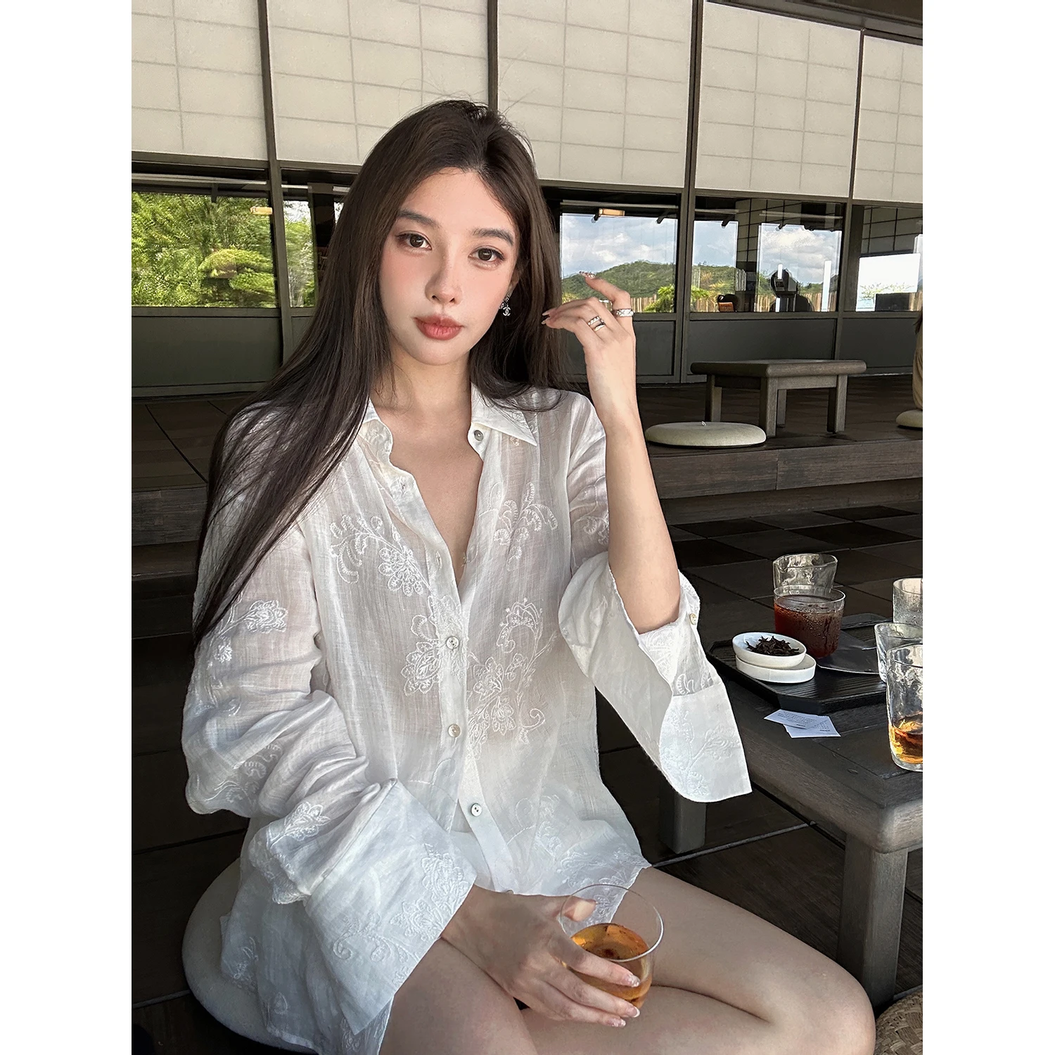 

ivian Amhurst Garden Heavyweight Hidden Pattern Embroidered Linen irt orts Faion Set Women's Clothing Summer 2025