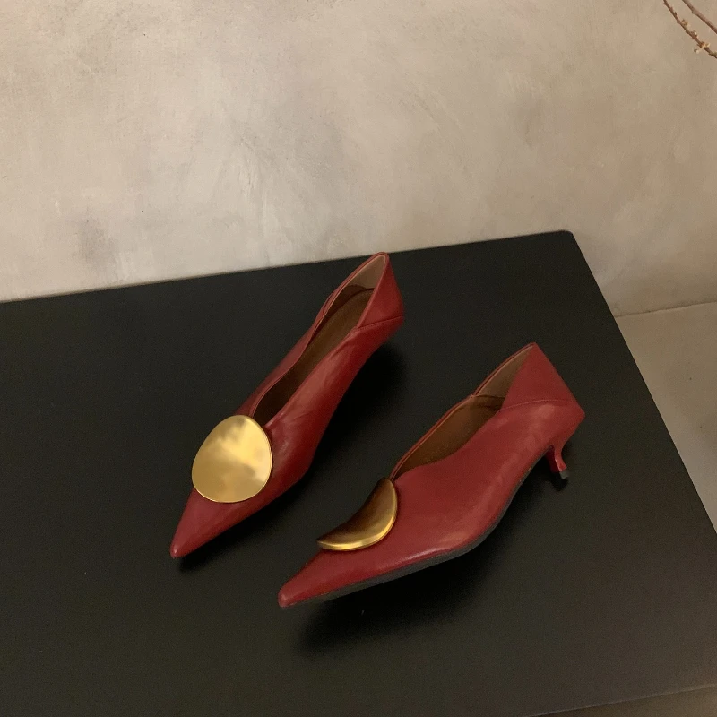 wine red