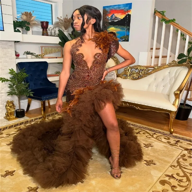 Vestidos de fiesta marrones de lujo para niñas negras vestido de noche de sirena con abertura larga de lujo con vestido Formal de cristal de plumas personalizado
