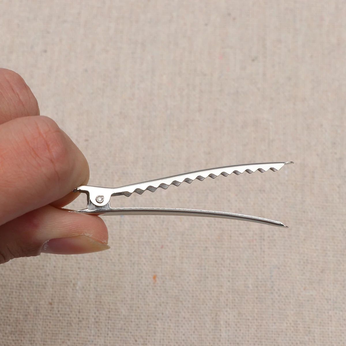 

50 Pcs Clips for Duckbill Salon Bow Tie Sectioning Silver Hairdressing
