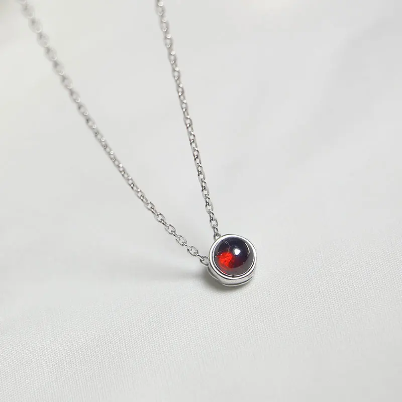 Silver 925 Jewelry Fashion Simple Red Round Necklace Elegant Quality 925 Sterling Silver Necklace for Women