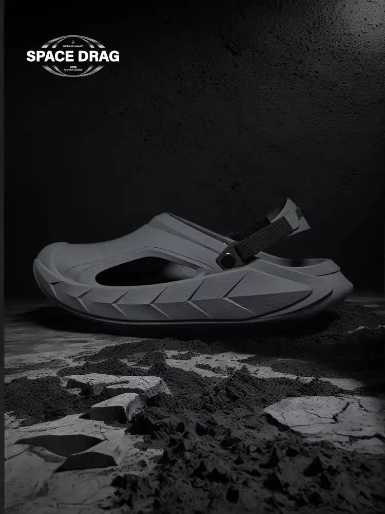 Man Slippers 2026 Summer Men Outdoor Non Slip Breathable Thick Sole Soft Cloud Feel Casual Stylish Lightweight Slippers