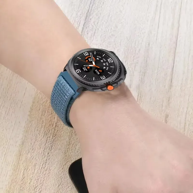 ナイロンループストラップサムスンギャラクシーウォッチ 8 40 ミリメートル 44 ミリメートル/クラシック 46 ミリメートル通気性耐久性のあるリストバンドギャラクシーウォッチウルトラ 2025 47 ミリメートル