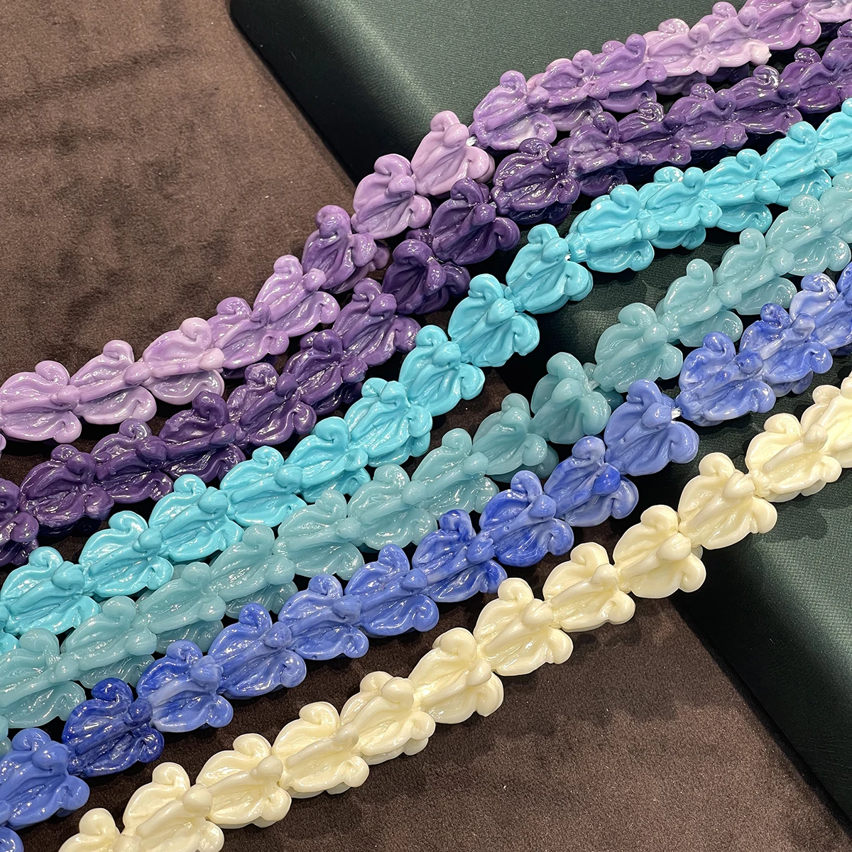 Natural Shell Beads Flower Shape Shell Loose Spacer Beaded for Making DIY Necklace Bracelet Accessories 13x14mm