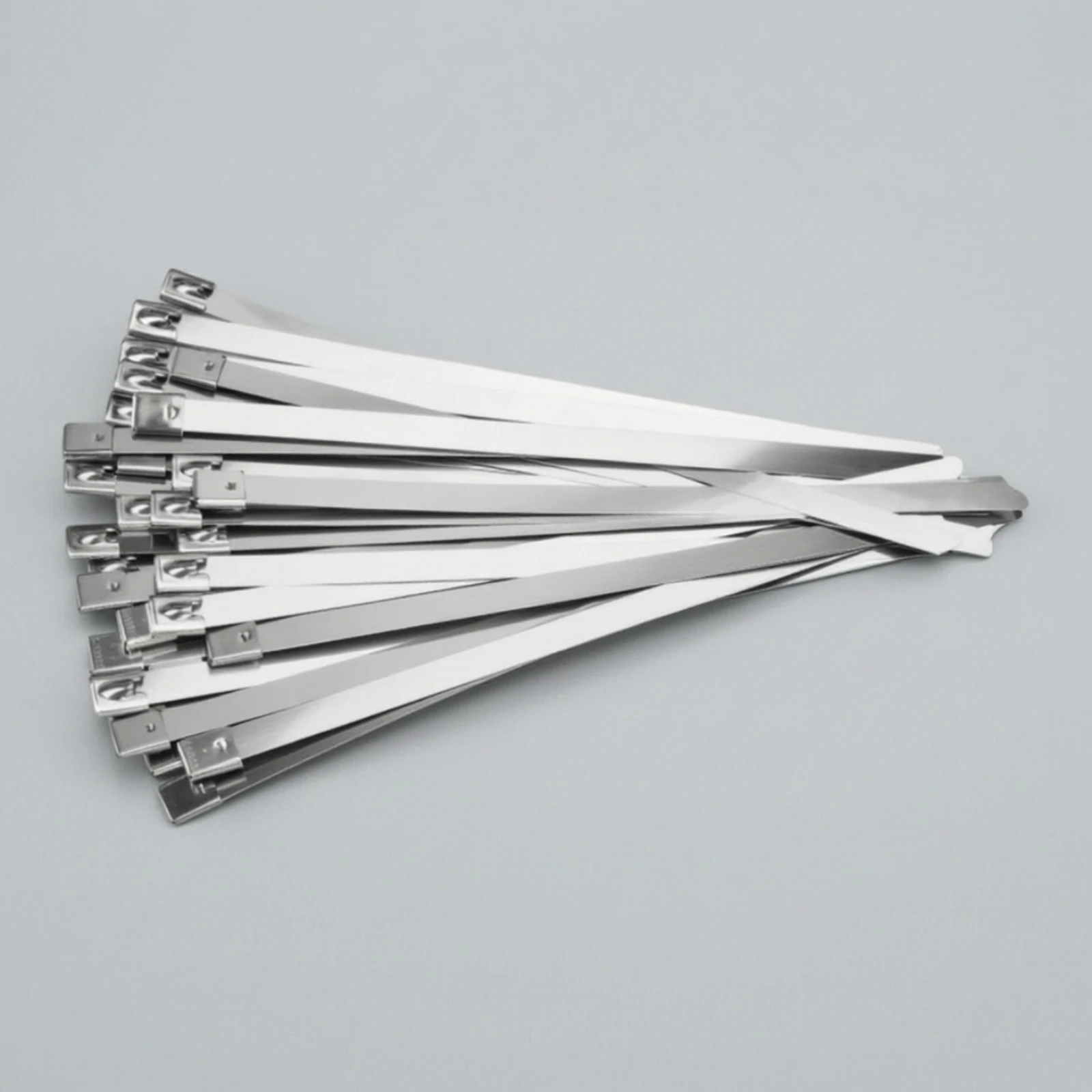 50 Pieces Self-Locking Metal Tie Heavy-Duty Stainless Steel Cable Tie Stainless Steel Cable Ties Weatherproof Fastener