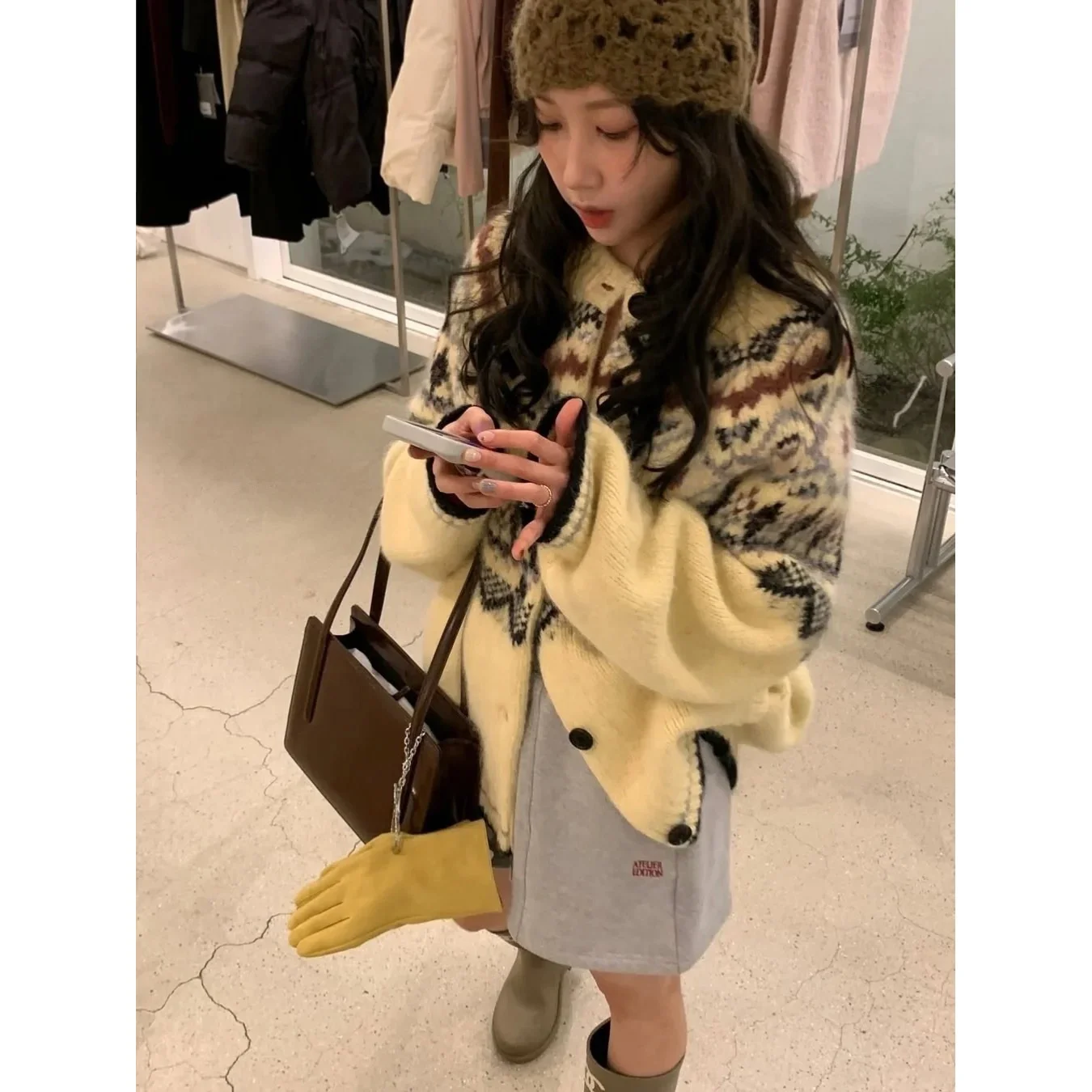 

Nordic Sle Knitted Sweater Cardigan 2025 Winter New Arrival Women's Premium Faion Leather Fabric Regular Thin