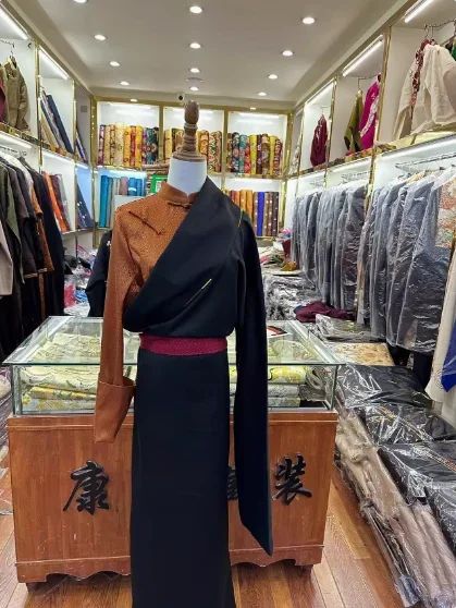 중국어 Xizang 민족 스타일 여성 Kangba 티베트 가운