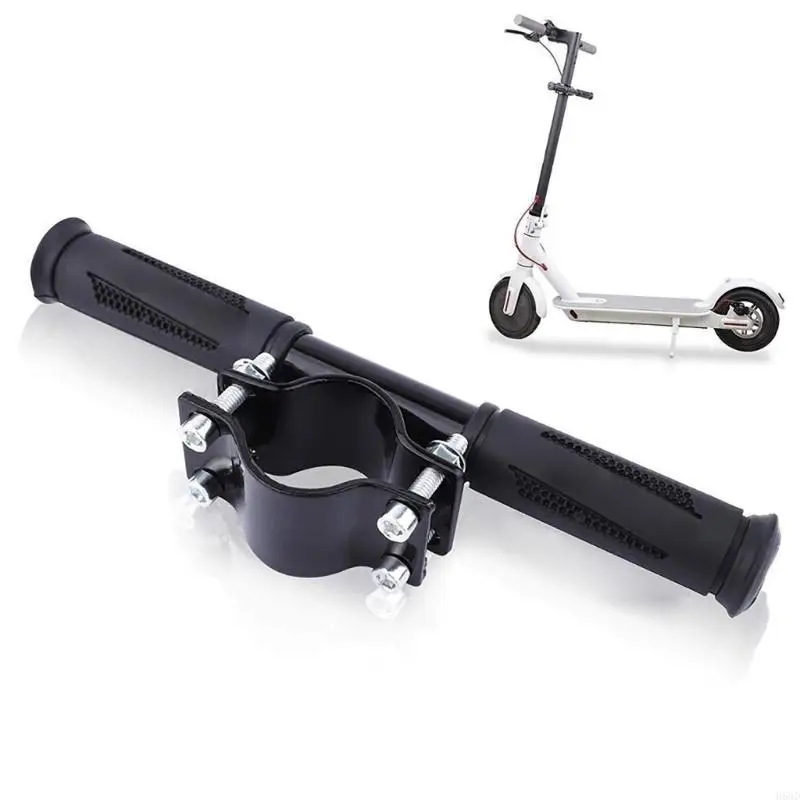 As crianças da scooter elétrica lidam