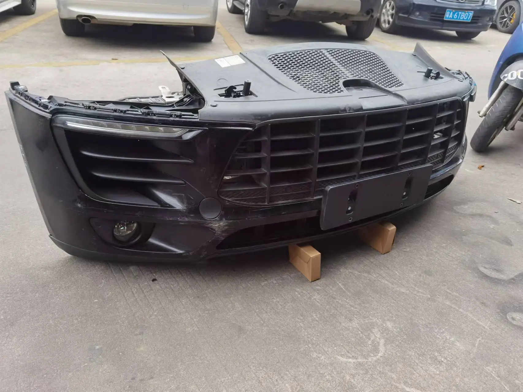 For Porsche Macan Front Bumper Front Mouth  2015-2018 OE 95B807221A