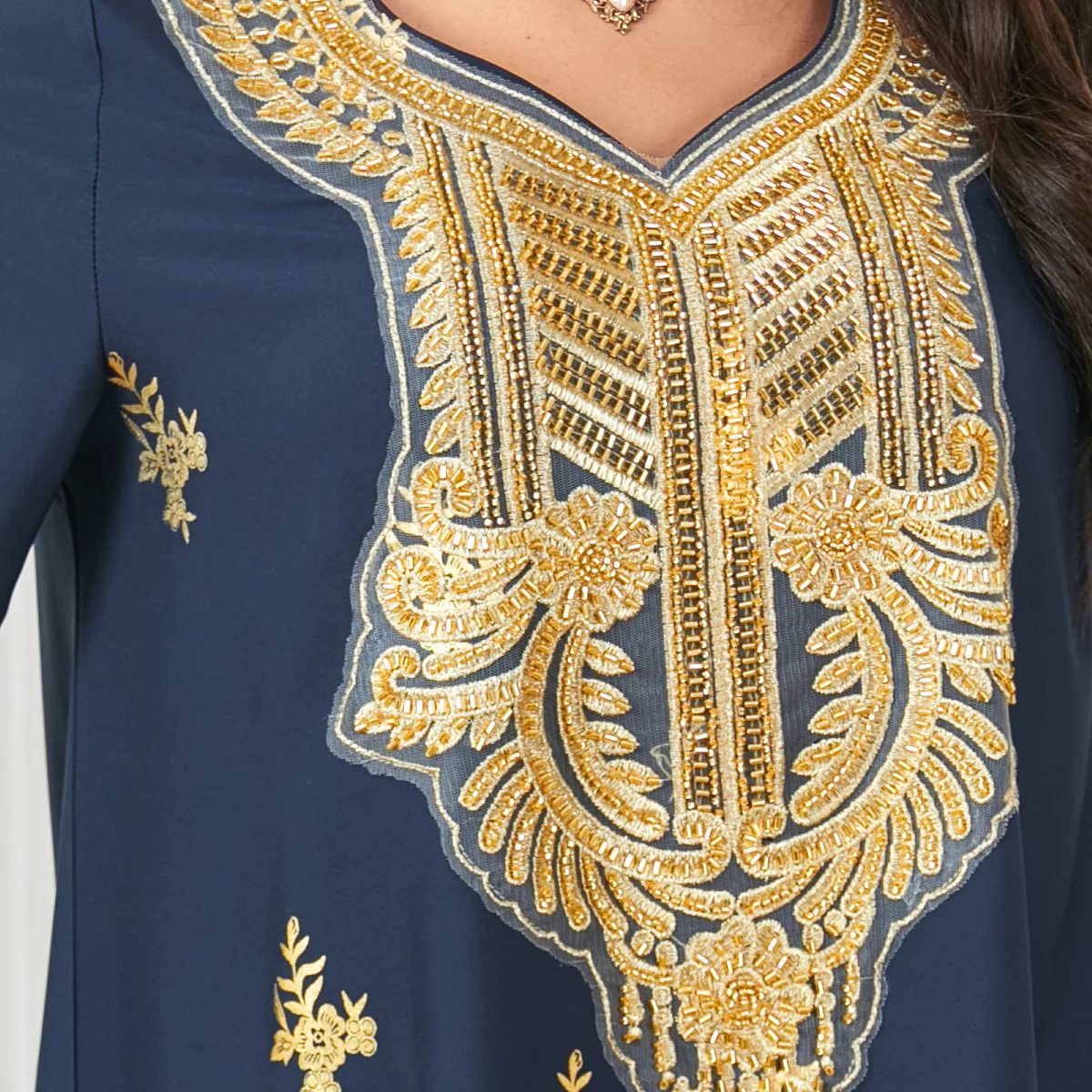 Medio Oriente Ricamo Abaya per le donne Eid Djellaba Ramadan Abaya musulmano Dubai Caftano Arabo Robe Caftano Marocain Femme Jalabiya