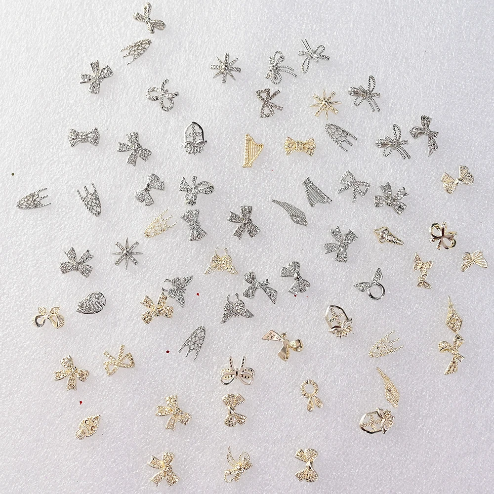 50Pcs/100Pcs Luxe 3D Nagel Charmes Bulk Legering Willekeurige Ontwerpen Nail Art Rhinestones Sieraden Accessoires Decoratie Voor diy Nagels