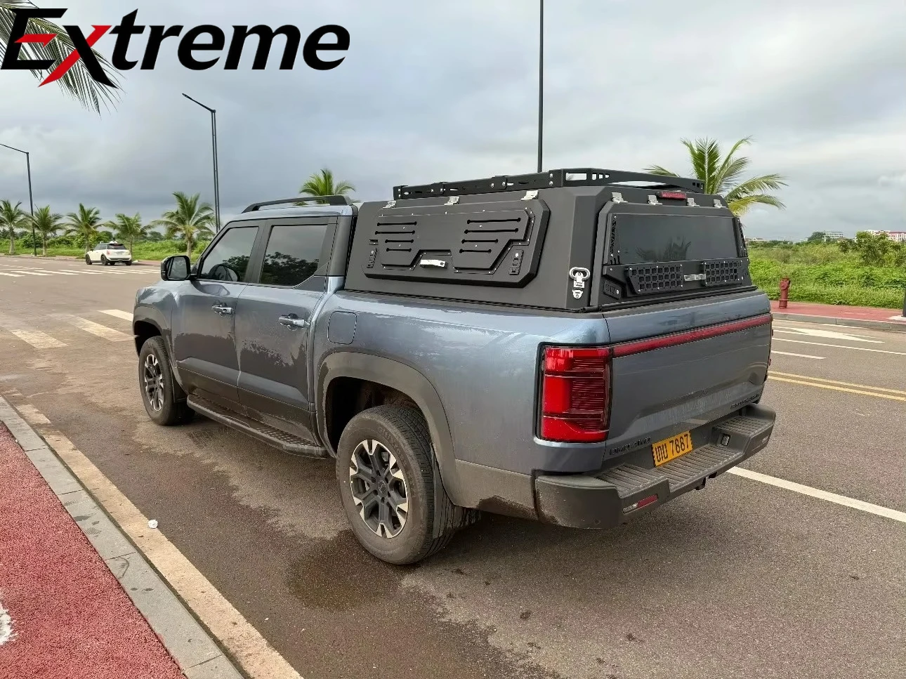 extreme:One-Piece Assembly Lockable Waterproof Pickup Hardtop Cover Light Bed Canopy with Hardtop Canopy