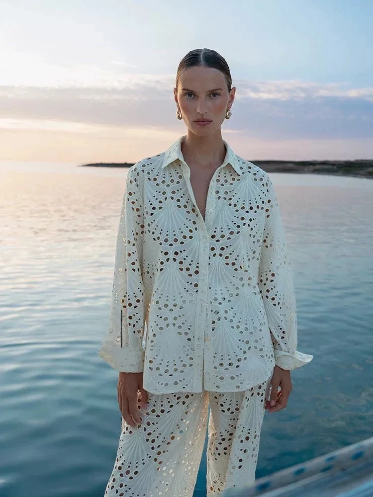 

Susan Australia Faion Loose irt Embroidered Hollow out Women's Set Long Sve Button up Casual Outfit Two-Piece Suit