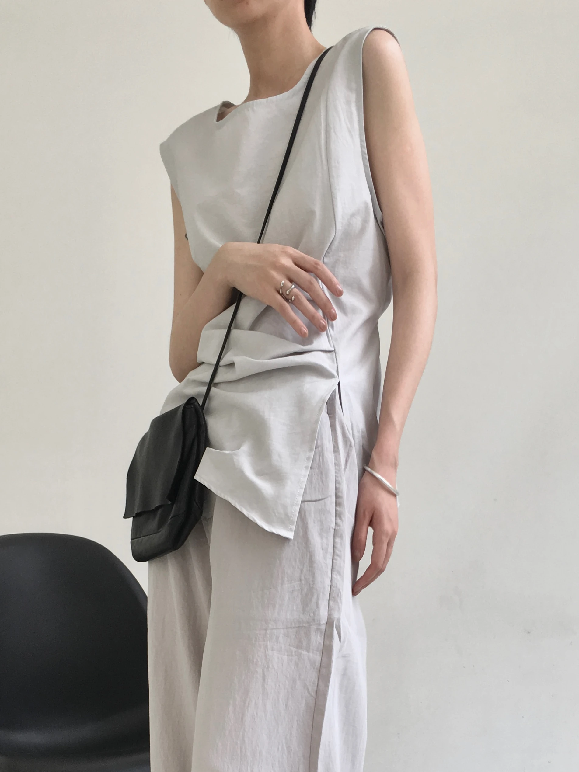 

Slimming Effectiven Svel irt Pleated Design round Ne Waist Cinching Summer Versatile Commute Sle Loose Fit