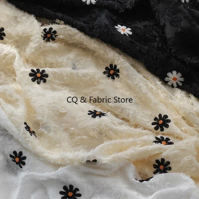 

New Chiffon Jacquard Tassel Embroidered Daisy Fabric For Dress Shirt Clothing，By The Meter
