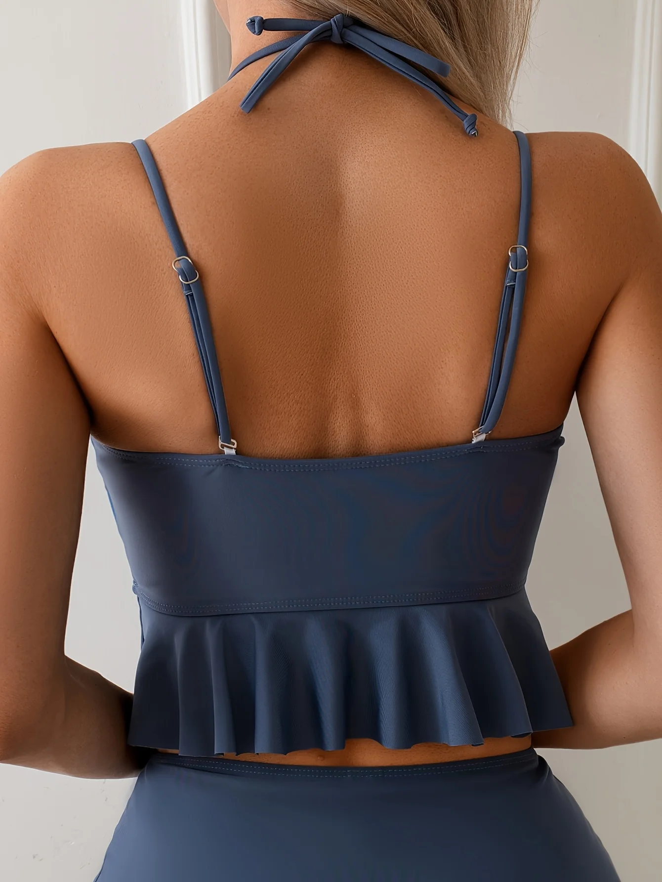 New Sexy Lady's Three-piece Tankini Set with Sling, Halter Neck And Tube Top. Multiple Ways to Wear. Perfect for Sexy Beach