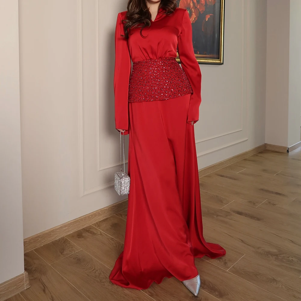 فساتين سهرة مخصصة على شكل حرف A بطول الأرض ورقبة على شكل حرف V وأكمام طويلة فستان حفلات أنيق مطرز بسيط ثنيات كاجوال للحفلات