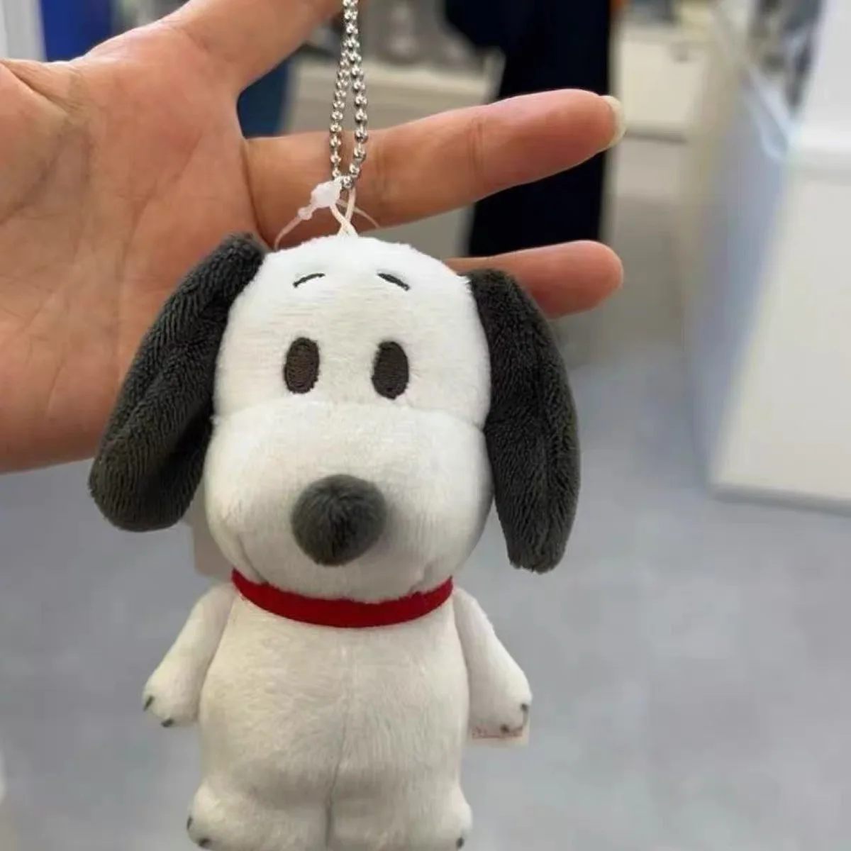 

1piece 10CM Cute high quality Peanuts Snoopy Plush pendant toys Snoopy dog KEY CHAIN animal toys