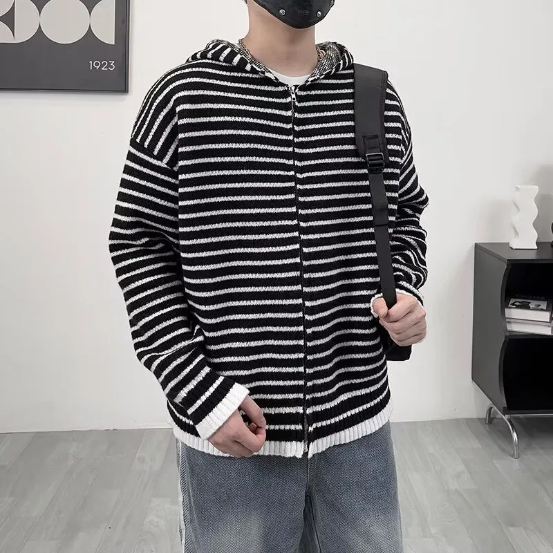 

Осень-зима, большие размеры 250, корейский вязаный кардиган на молнии в полоску в стиле ретро, свободная повседневная вязаная верхняя одежда