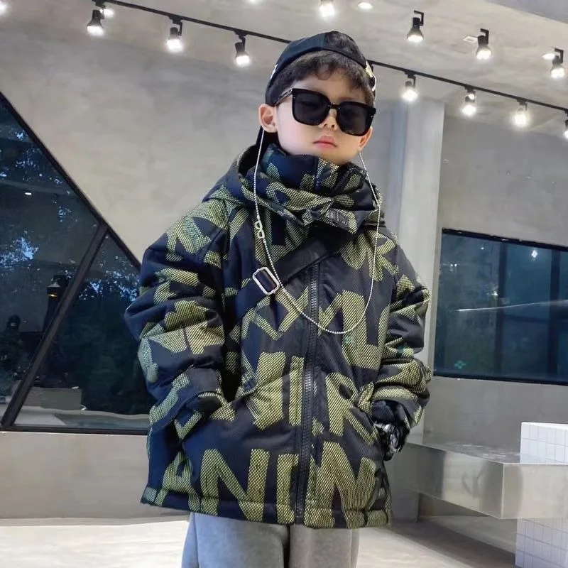 

New Winter Boys' Cotton-Padded Coat Thickened Fleece-Lined Quilted Jacket Big Kids Fashion Korean Style