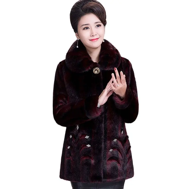 middle-aged-elderly-women's-winter-temperament-fur-coat-is-loose-warm-fashionable-mother's-imitation-mink-mink-coat